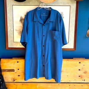 Mens XXL Tommy Bahama Island zone silk shirt.